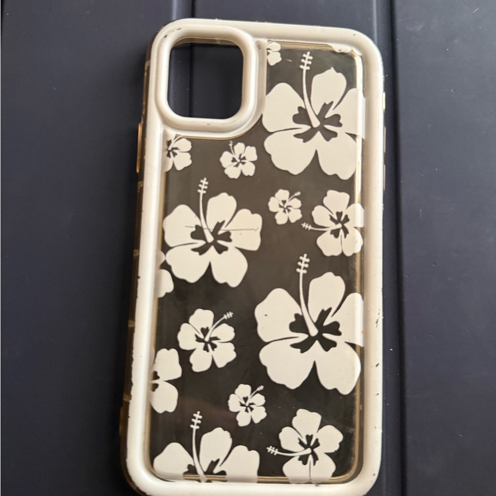 Floral Pattern Phone Case - Black and White